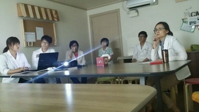사회복지실습생 case conference