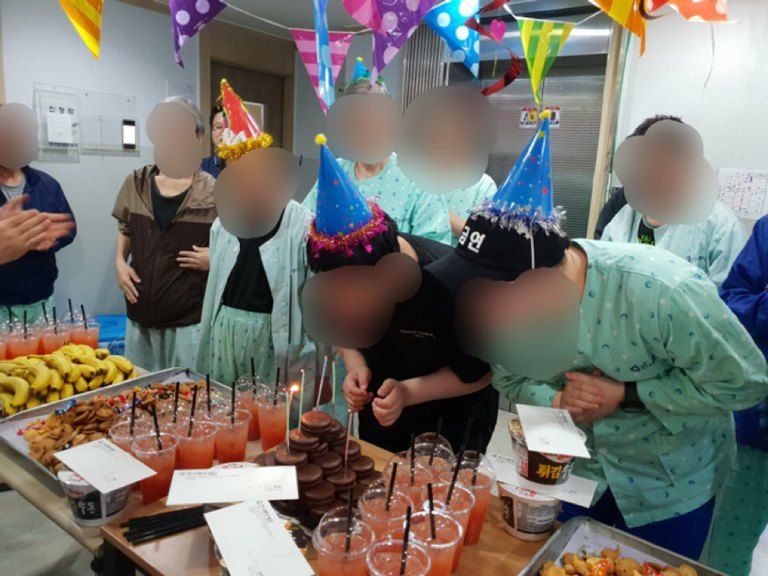 4병동 4월 생일파티