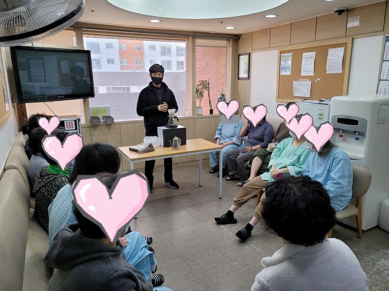 “딸랑딸랑 핸드드립 카페 오픈했습니다!!”